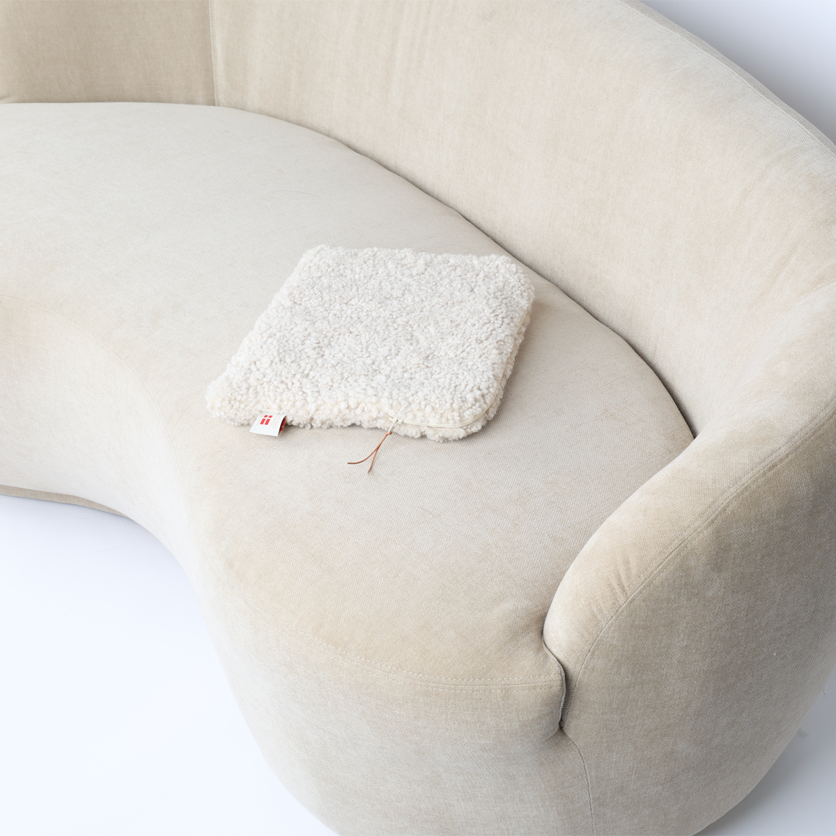 Computer Sleeve | Korthåret | New Zealand | 36x28 cm Beige