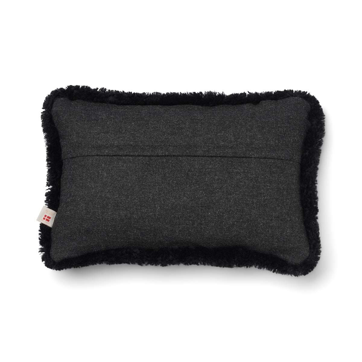 Classic Collection | Ullpute | Korthåret | Dobbeltsidig | 52x52 cm | 34x52 cm Koksgrå / Svart