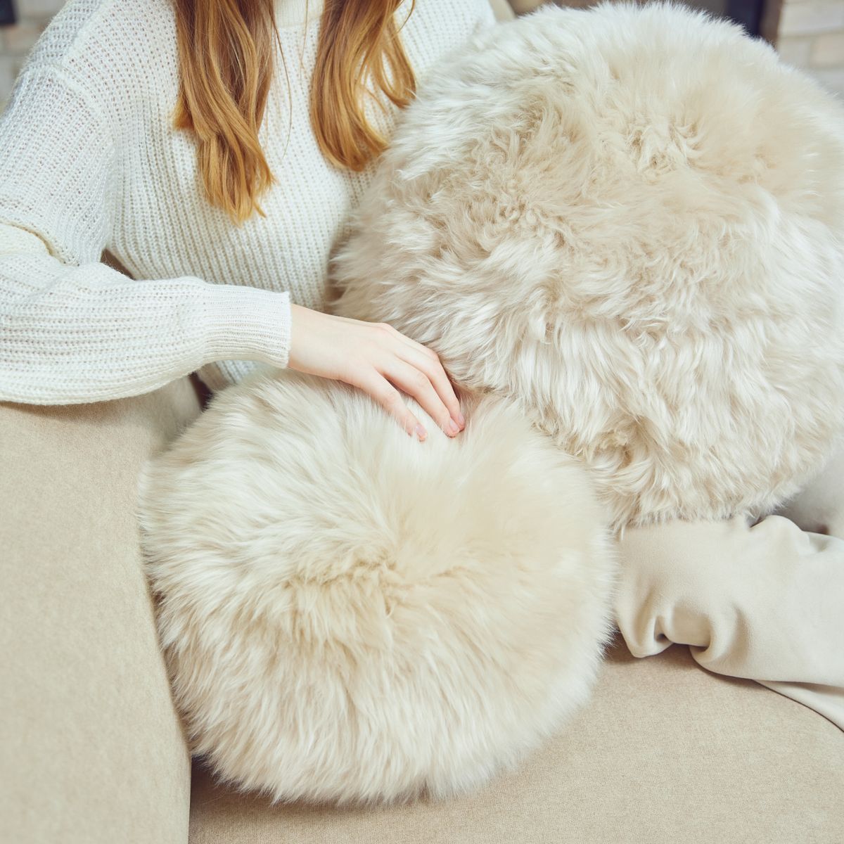 Angelite pute | Langhåret | New Zealand | Ø25/30/35 cm Svart