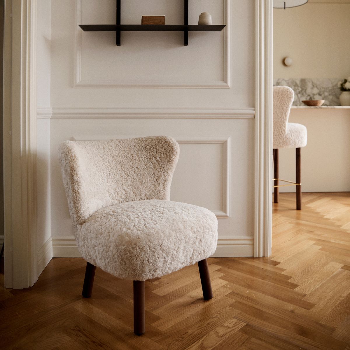 Emily Lounge Chair | Korthåret Koksgrå