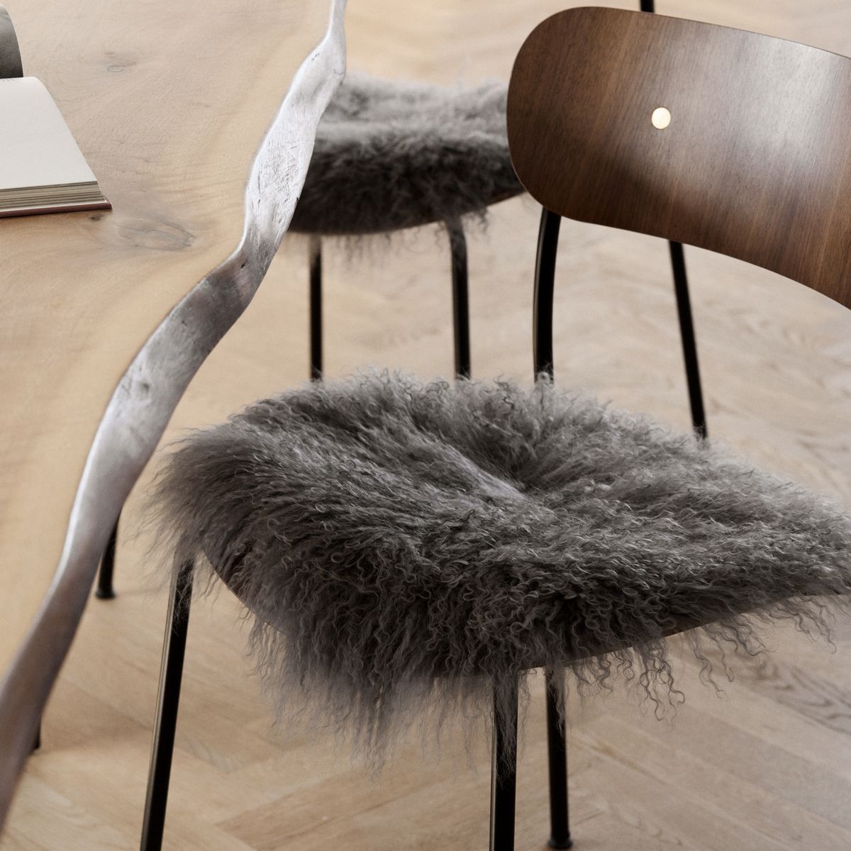 Setepute | Krøllet | Tibet | Ø38 cm Gylden Hvit