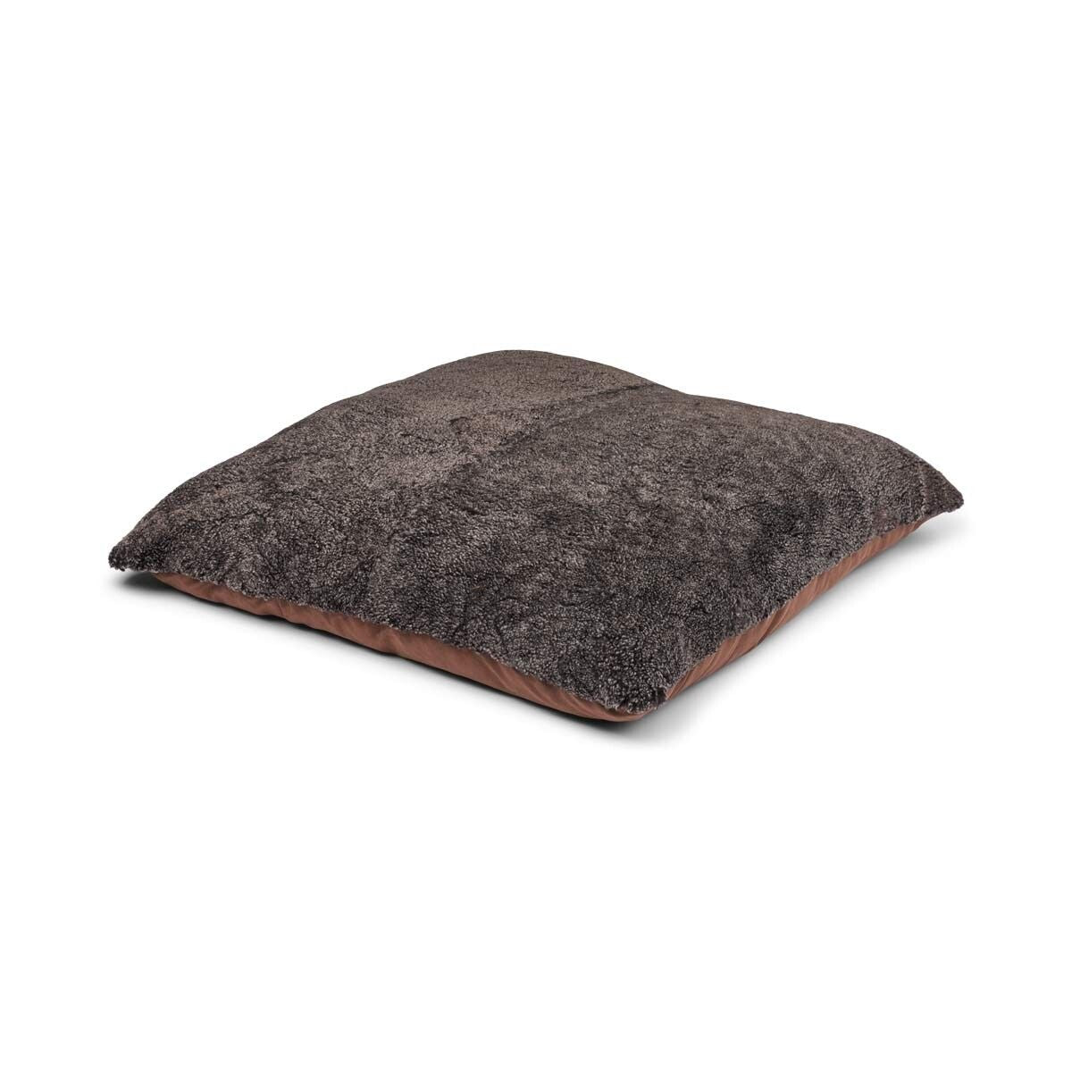 Maxi Float pute | Korthåret | New Zealand | 90x90 cm Cappuccino