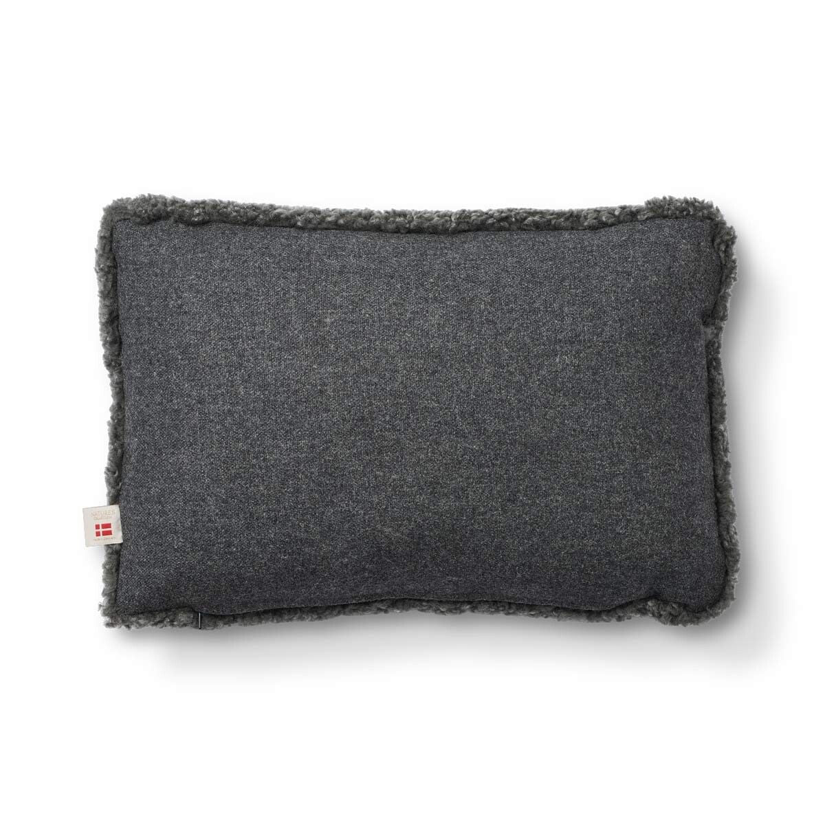 Classic Collection | Ullpute | Korthåret | 52x52 cm | 34x52 cm Mørkegrå / Grå