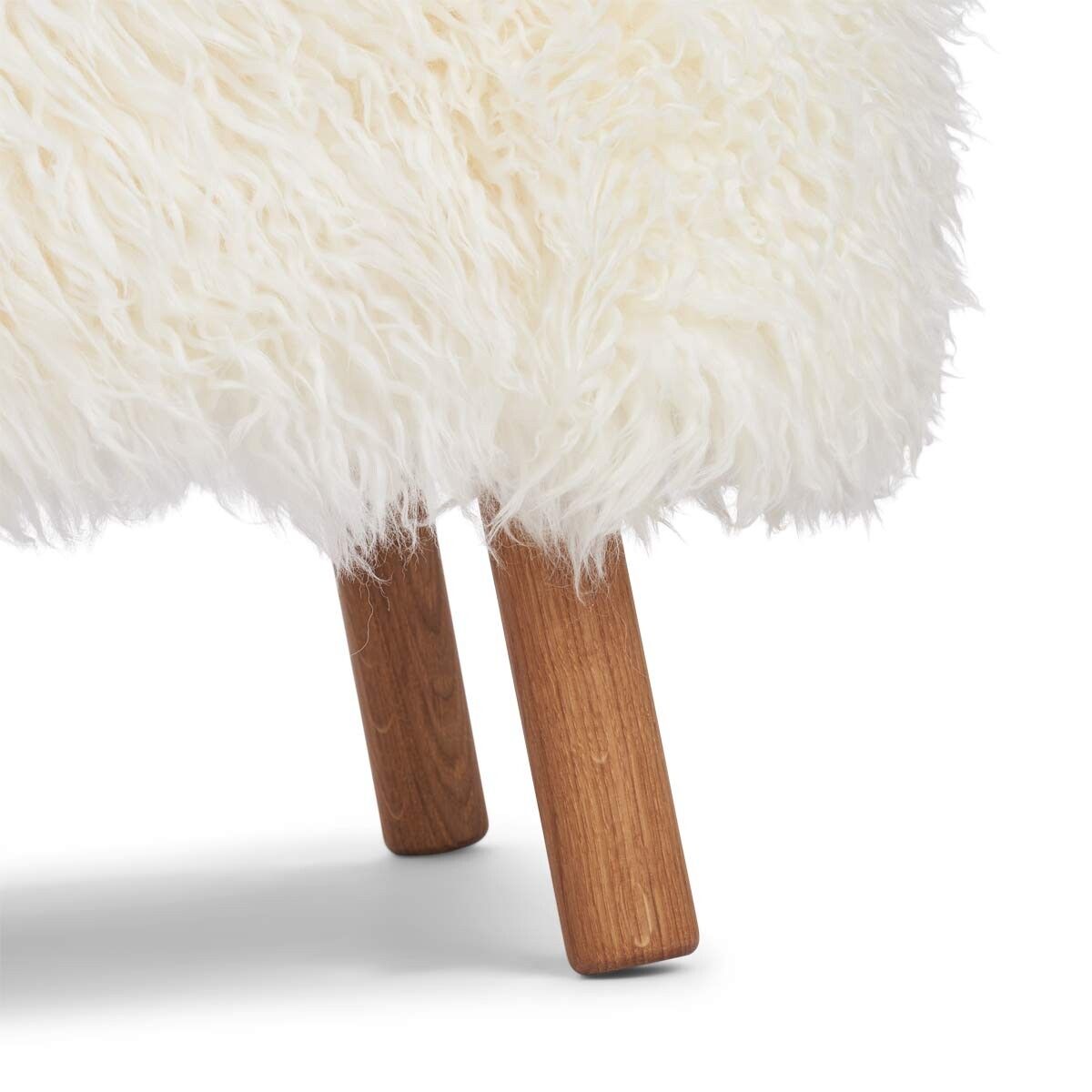 Emil Lounge Chair | Long Wool Snøhvit