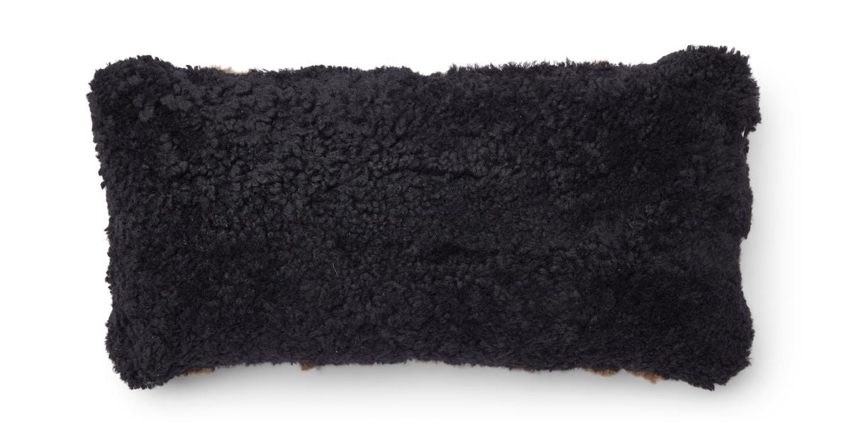 Zebra saueskinnpute | Korthåret | New Zealand | Dobbeltsidig | 30x60 cm Svart / Lysebrun