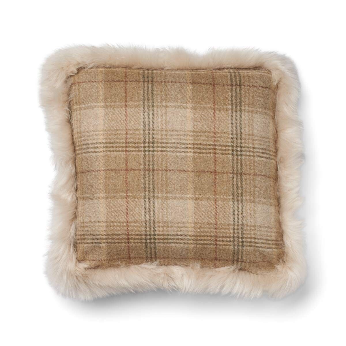 Checked Collection | Ullpute | Langhåret | Dobbeltsidig | 52x52 cm Sand-Beige / Beige