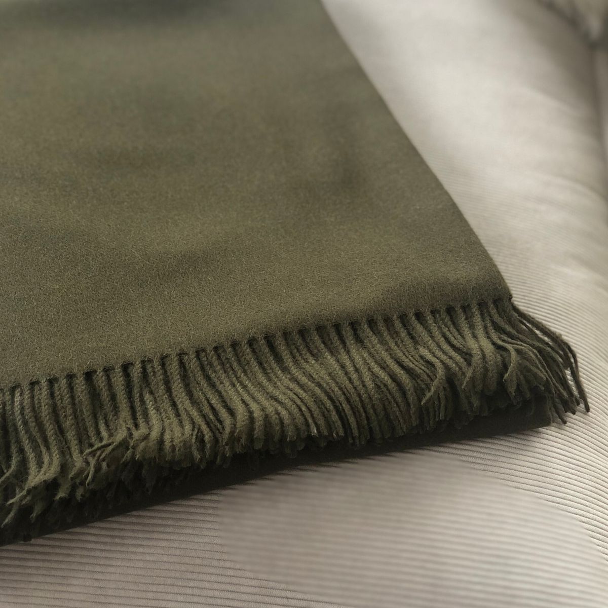 Amanda pledd | 100% baby alpakaull Mørk Grå