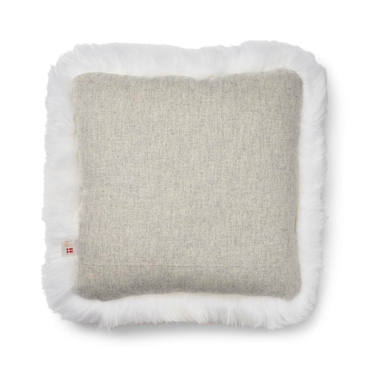 Classic Collection | Ullpute | Langhåret | 52x52 cm