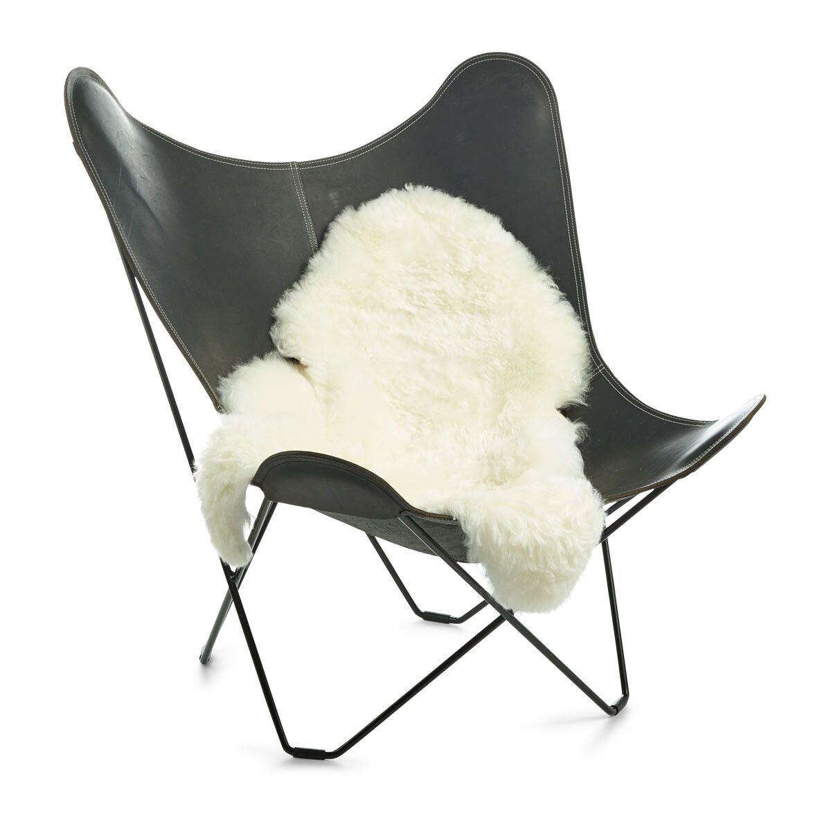 Kort saueskinn i ull 120+ cm