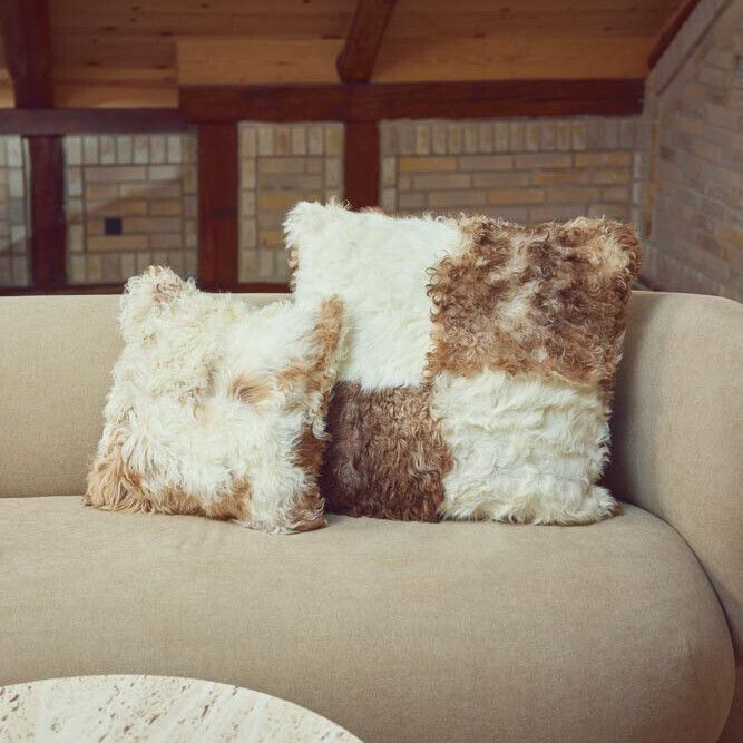 Saueskinnpute | Tigrado | Dobbeltsidig Svart / Hvit Mix