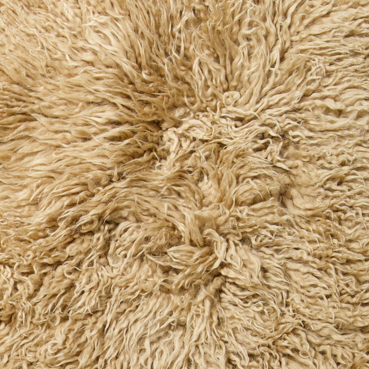 Emil Lounge Chair | Langhåret Honning