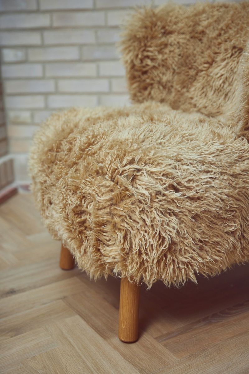 Emily Lounge Chair | Long Wool