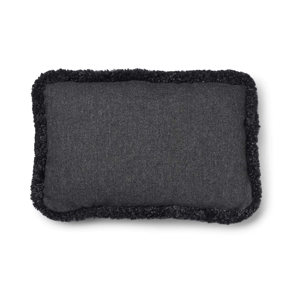 Classic Collection | Ullpute | Korthåret | Dobbeltsidig | 52x52 cm | 34x52 cm Koksgrå / Koksgrå