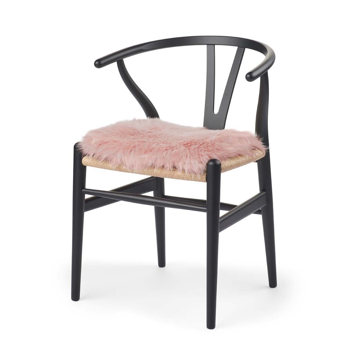 Setepute m/fyll | Langhåret | New Zealand | 37x37 cm