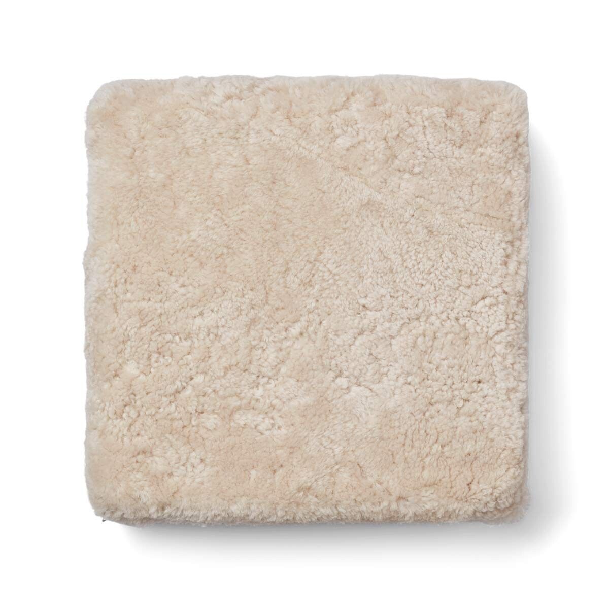Puff | Korthåret | New Zealand | 40x40x13 cm Beige