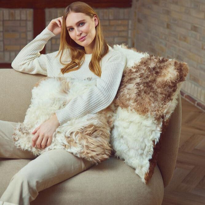 Saueskinnpute | Tigrado | Dobbeltsidig Svart / Hvit Mix