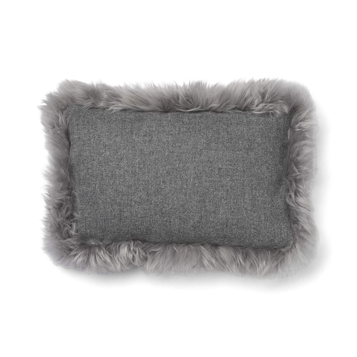 Classic Collection | Ullpute | Langhåret | Dobbeltsidig | 52x52 cm | 34x52 cm Grå / Lysegrå