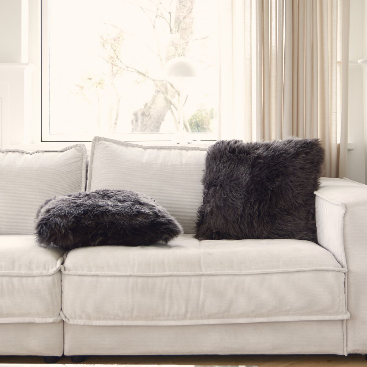 Saueskinnspute | Langhåret | New Zealand | 50x50 cm Lilla