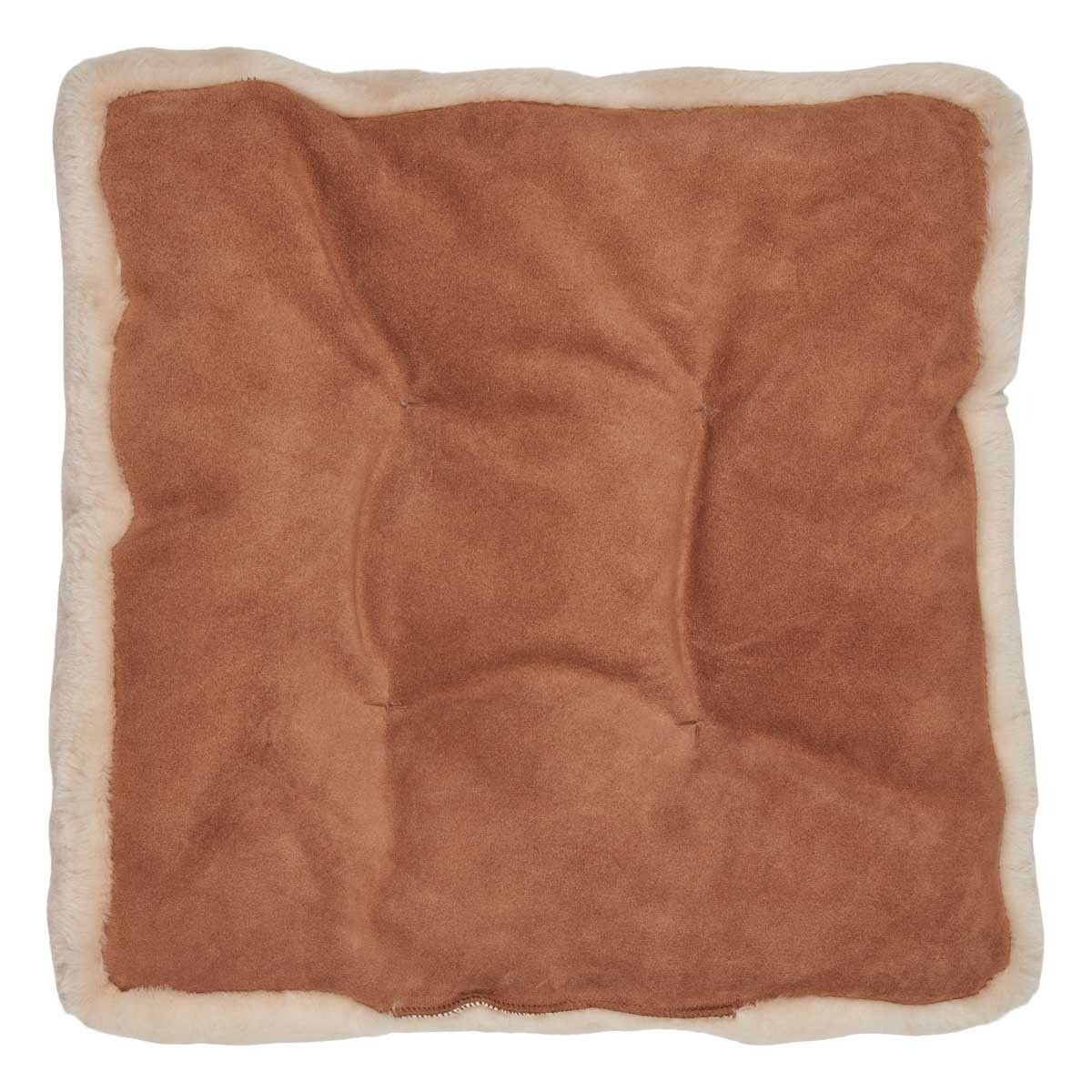 Setepute m/fyll | Mokkasin | New Zealand | 45x45 cm Kastanje