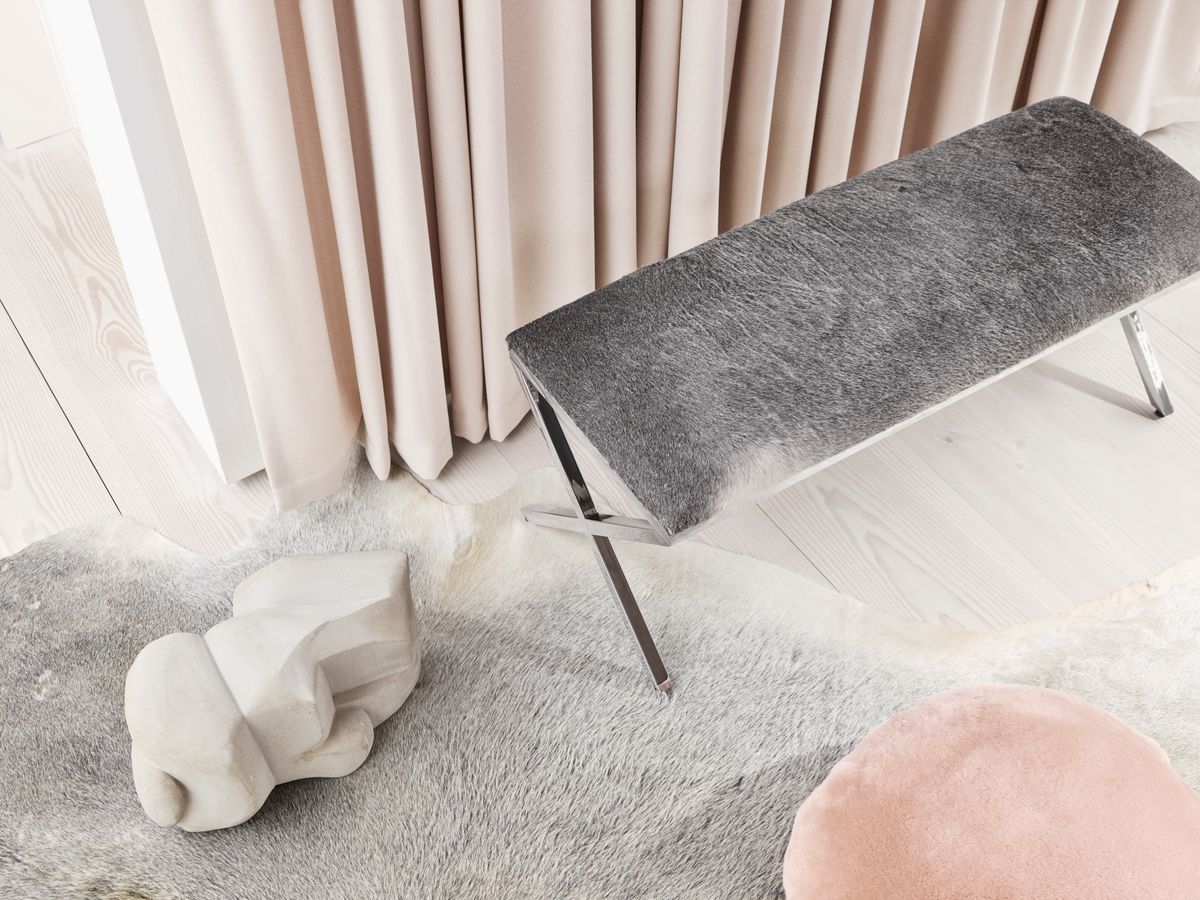 Saueskinnpute | Fløyel | Mokkasin | Dobbeltsidig | Ø45 cm & Ø62 cm Pearl