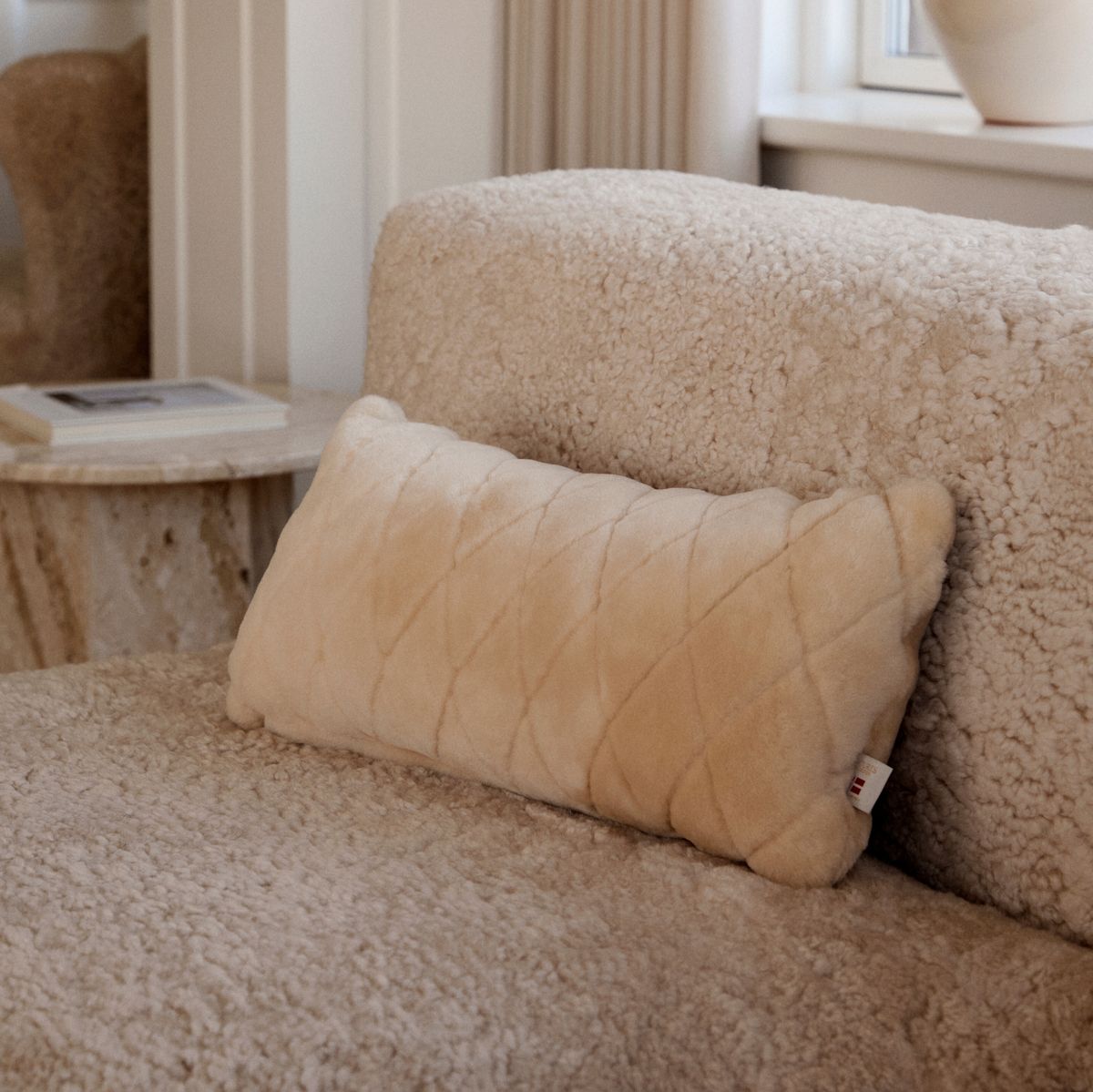 Leaf pute | Mokkasin | New Zealand | Dobbeltsidig | 28x56 cm Kastanje