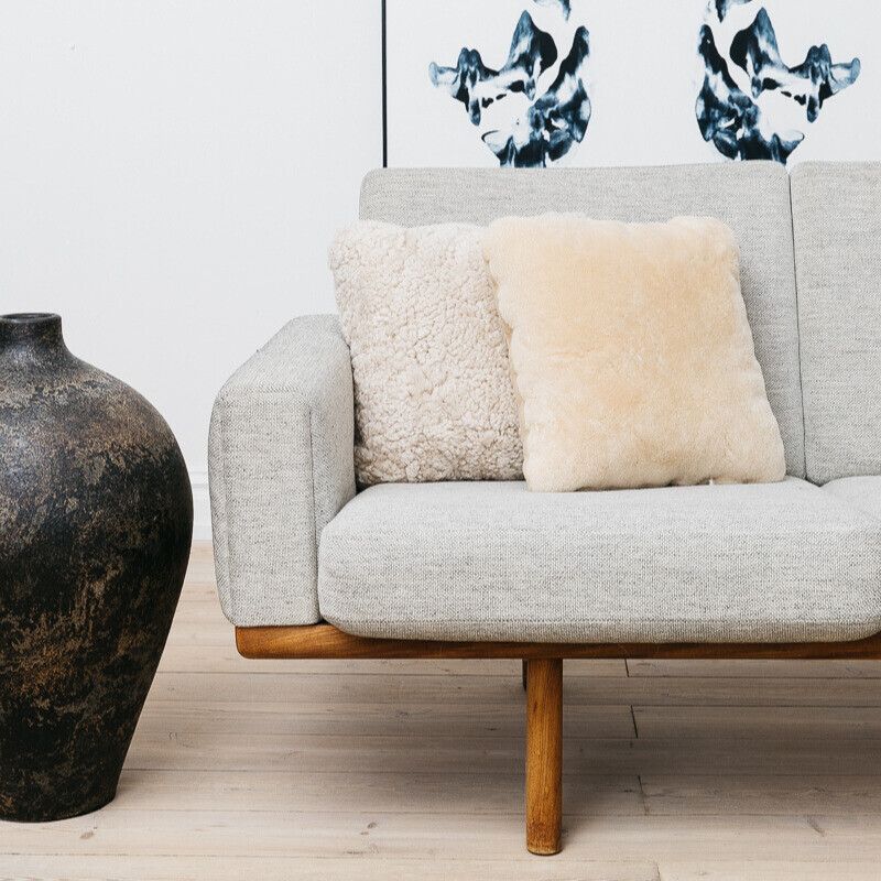 Saueskinnpute | Mokkasin | Dobbeltsidig | 40x40 cm Kastanje