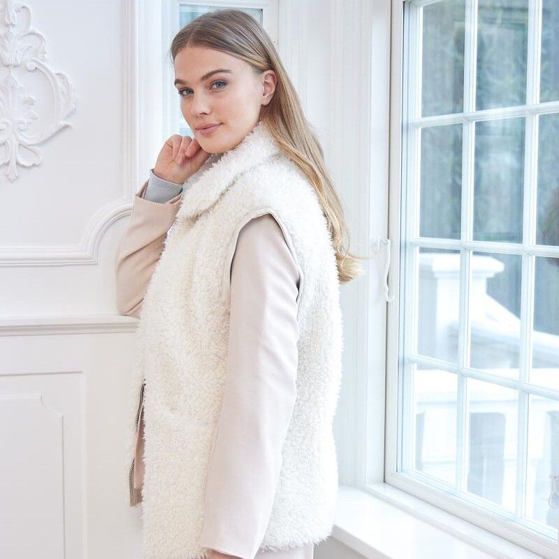 Ivette vest Teddy Brun