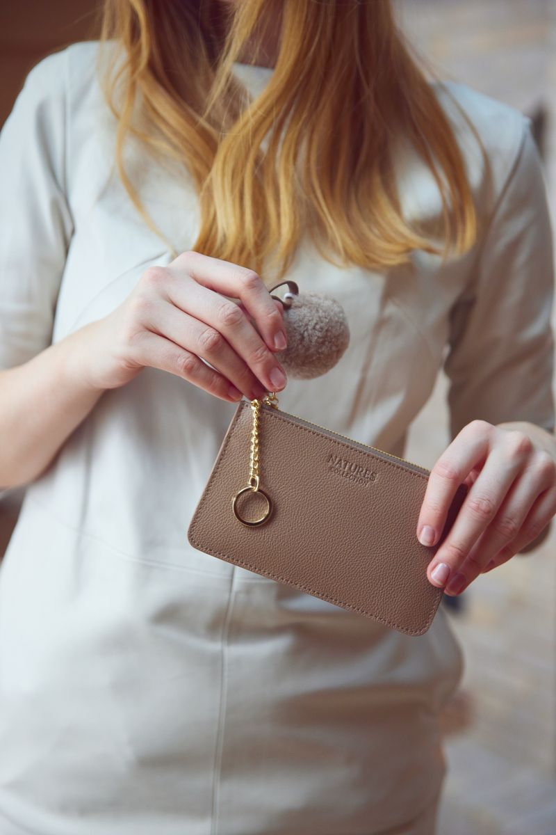 Tanya pung Beige