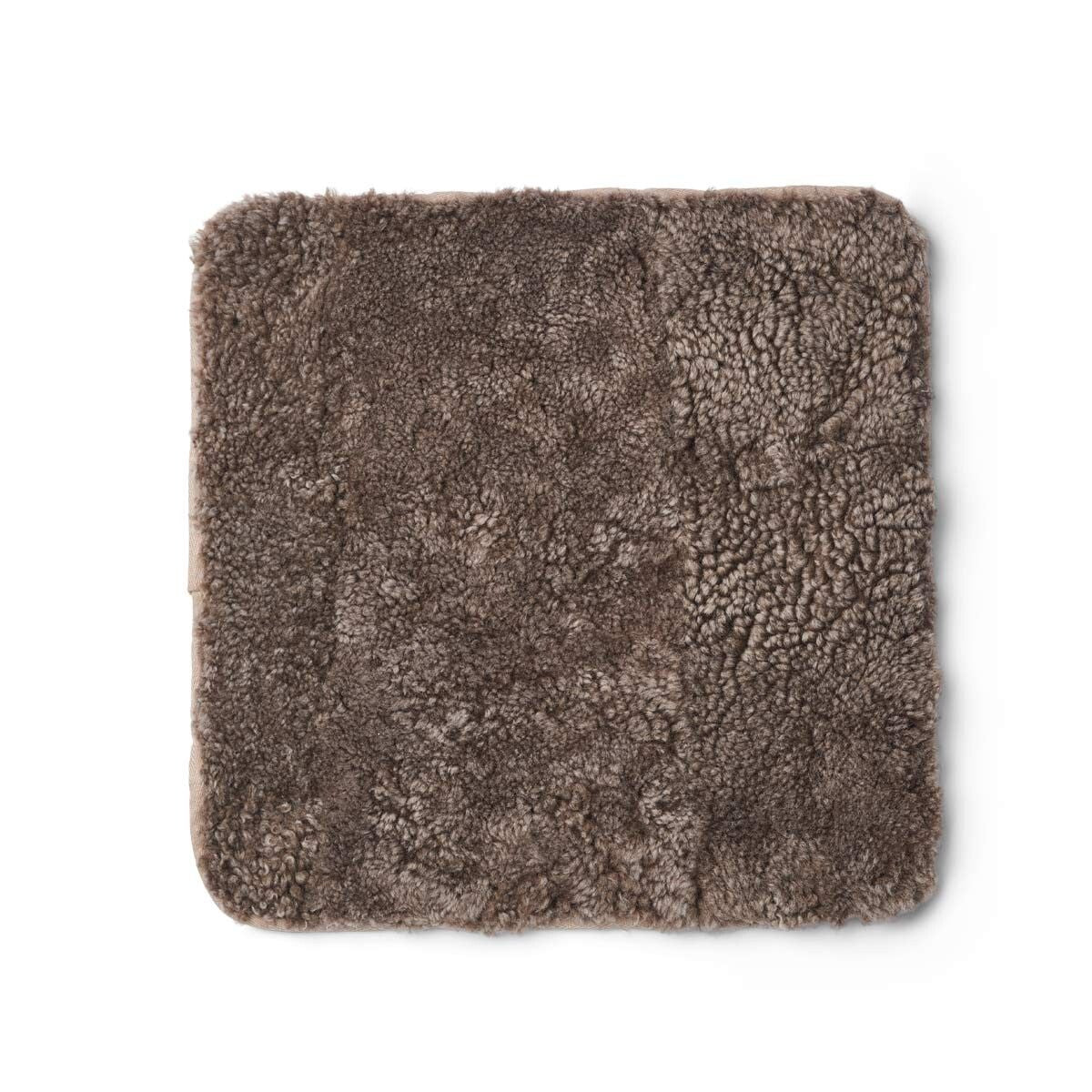 Zero Waste setepute | Korthåret | New Zealand | 35x35 cm Lysebrun