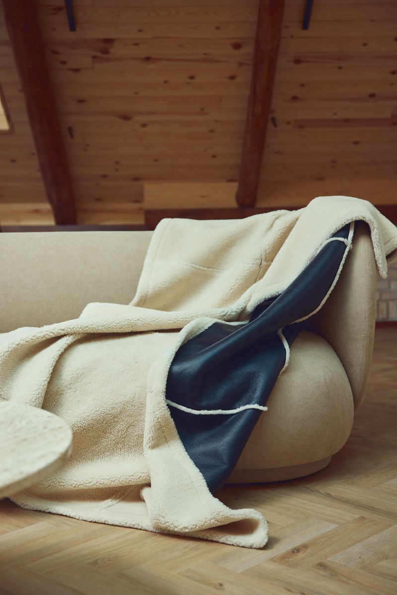 Addison pledd | Double Face | New Zealand Svart / Hvit