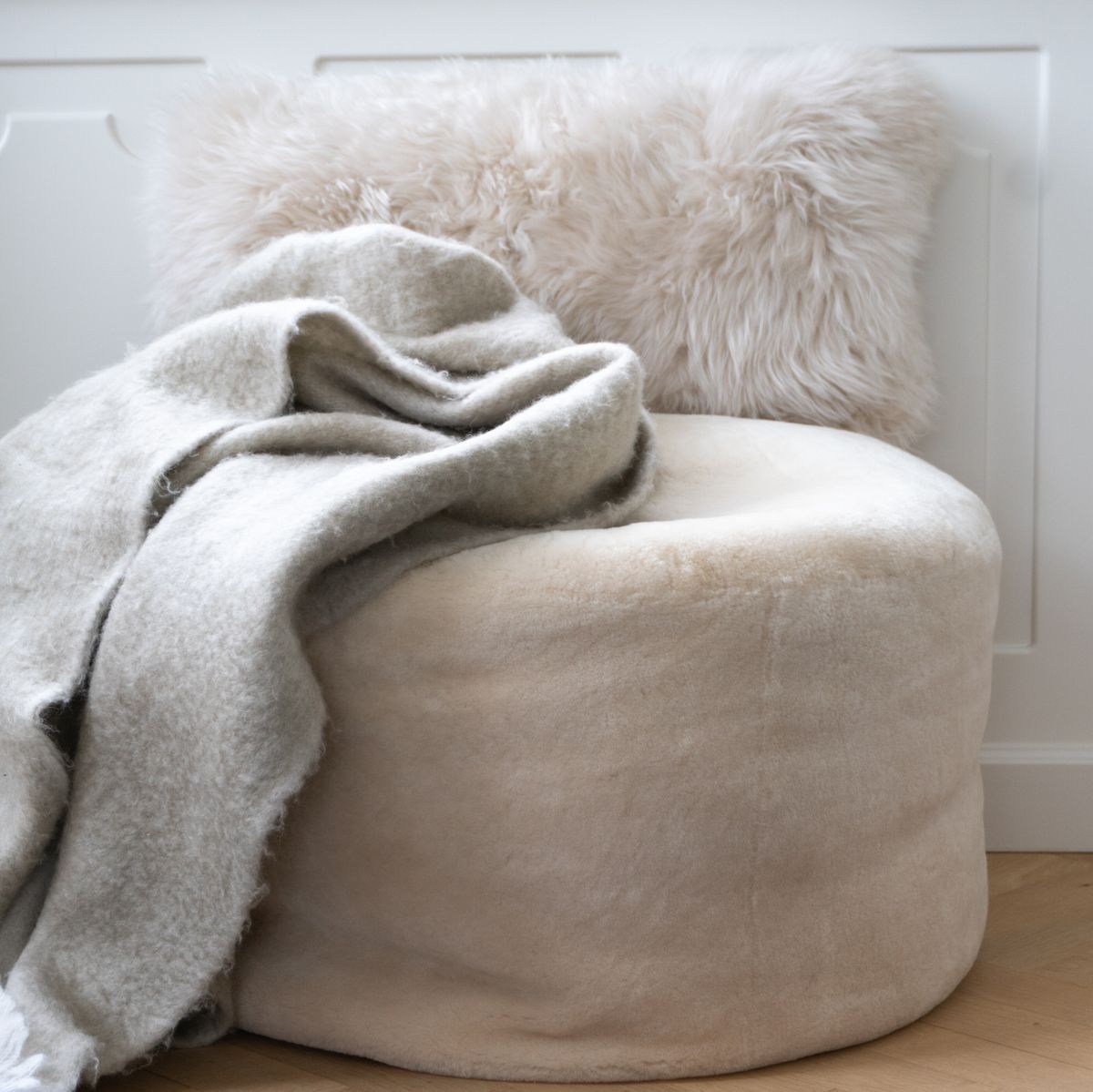 Rund puff | Mokkasin | New Zealand | D55xH46 cm Kastanje