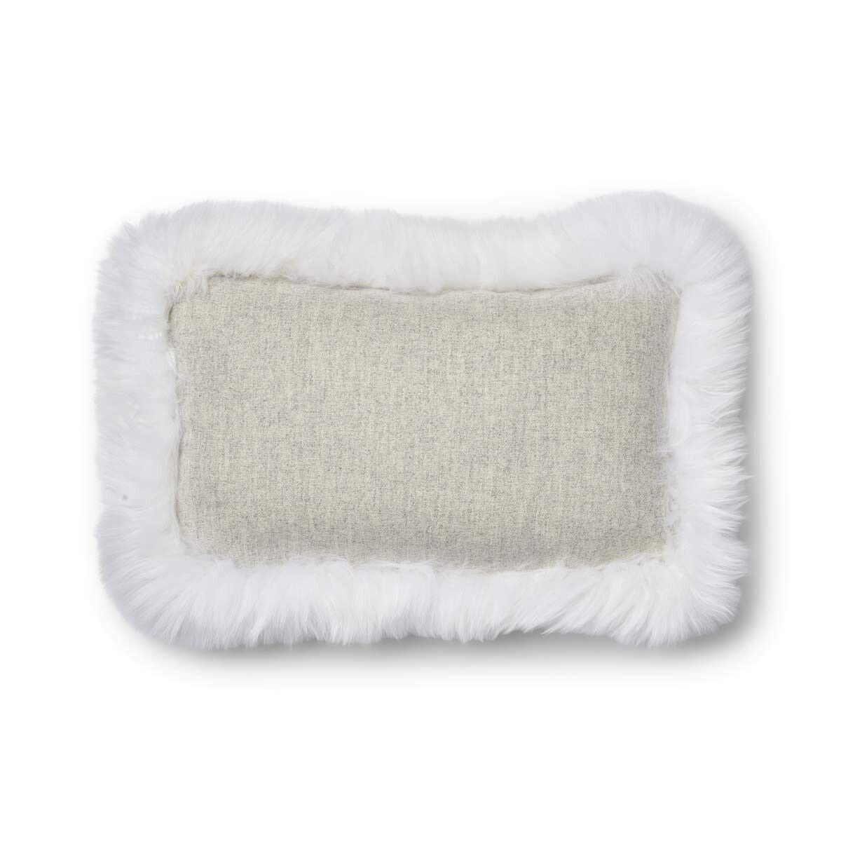 Classic Collection | Ullpute | Langhåret | Dobbeltsidig | 52x52 cm | 34x52 cm Sølv / Hvit