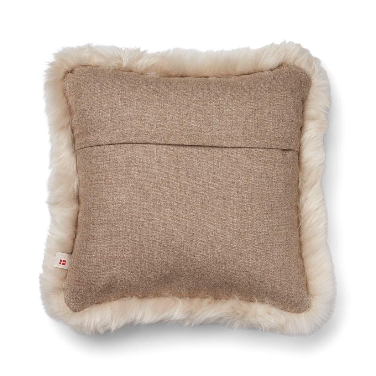 Pute i saueskinn av lang ull Beige/lin