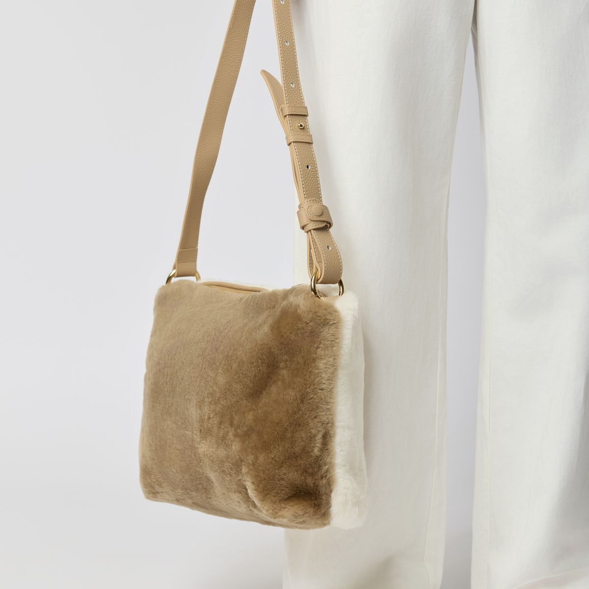 Olivia maxi veske Beige